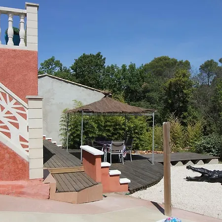 Modern In Roquebrune-sur-argens With Barbecue